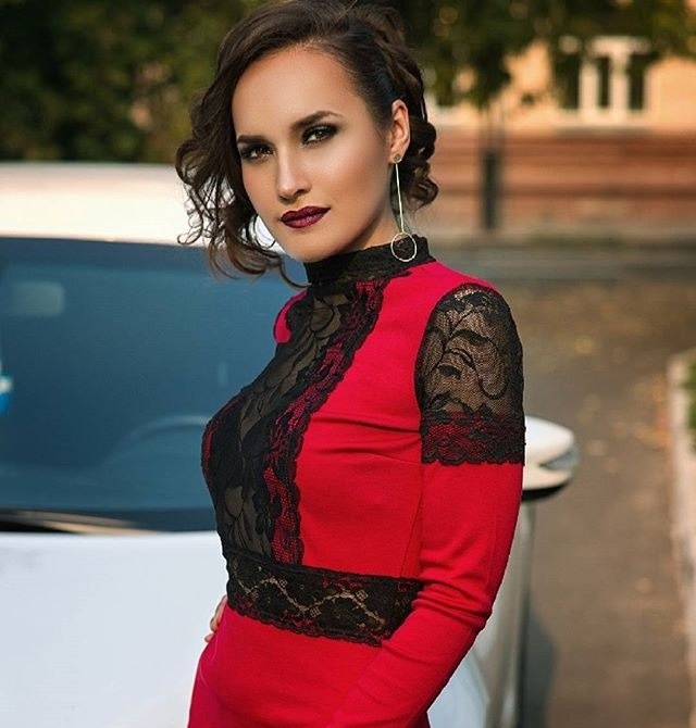 Душечка привлекальеная девушка из Зерноград цена от 3500 руб