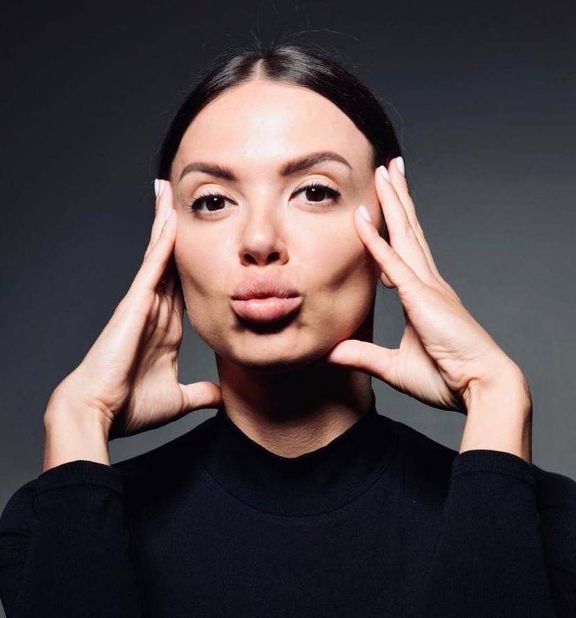 Мира привлекальеная девушка из Зерноград цена от 3000 руб