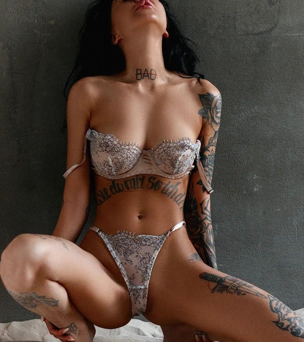 Оксаночка привлекальеная девушка из Зерноград цена от 6000 руб