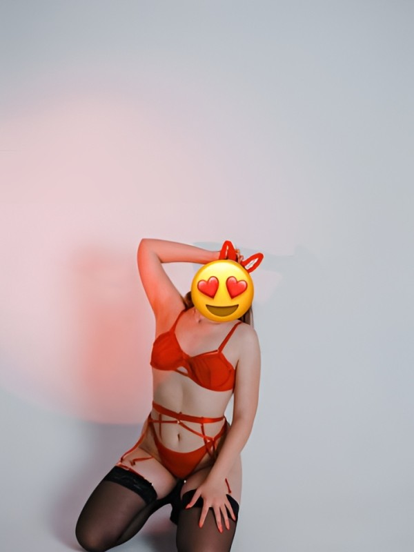 Амина привлекательная девушка из Зерноград цена от 5000 руб