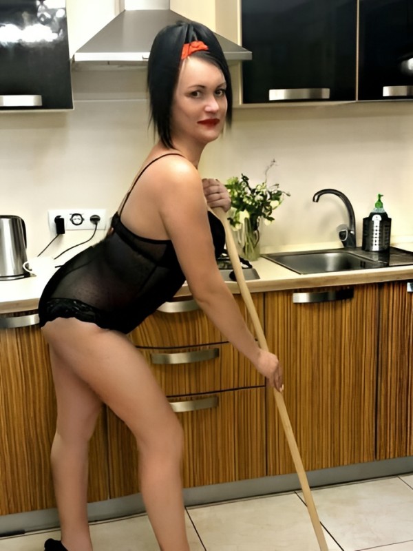 Каролина привлекательная девушка из Зерноград цена от 2500 руб