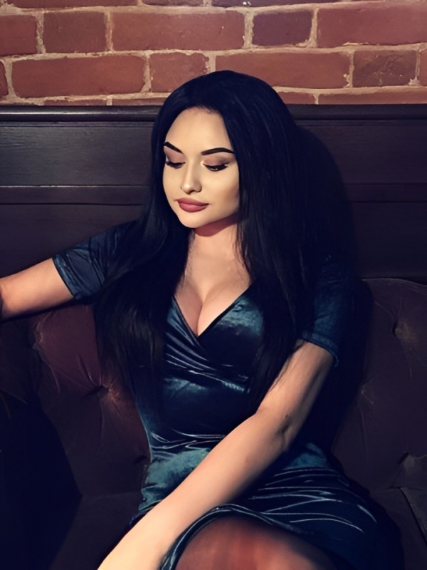 Лилия привлекательная девушка из Зерноград цена от 10000 руб