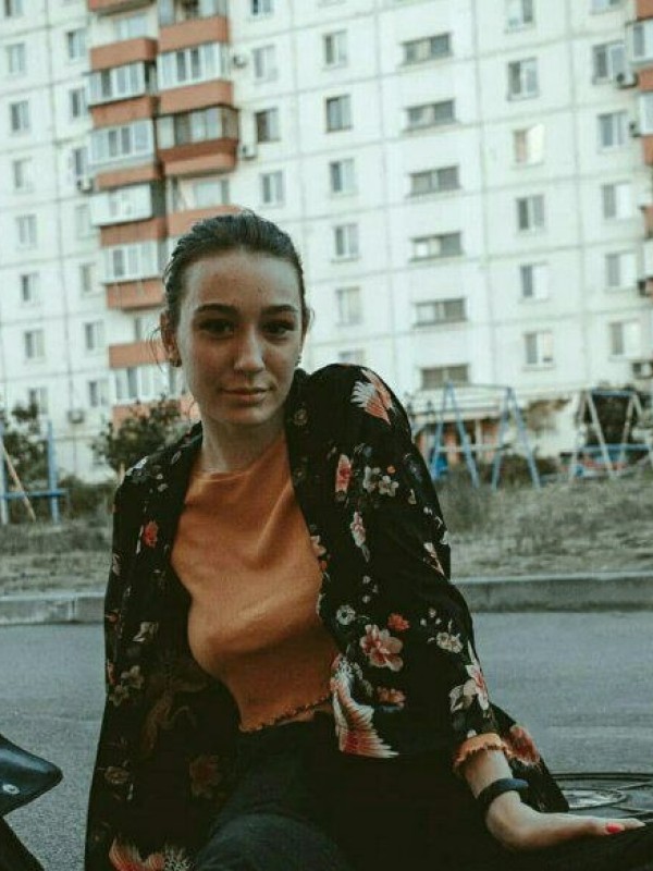 Лизка привлекательная девушка из Зерноград цена от 3000 руб